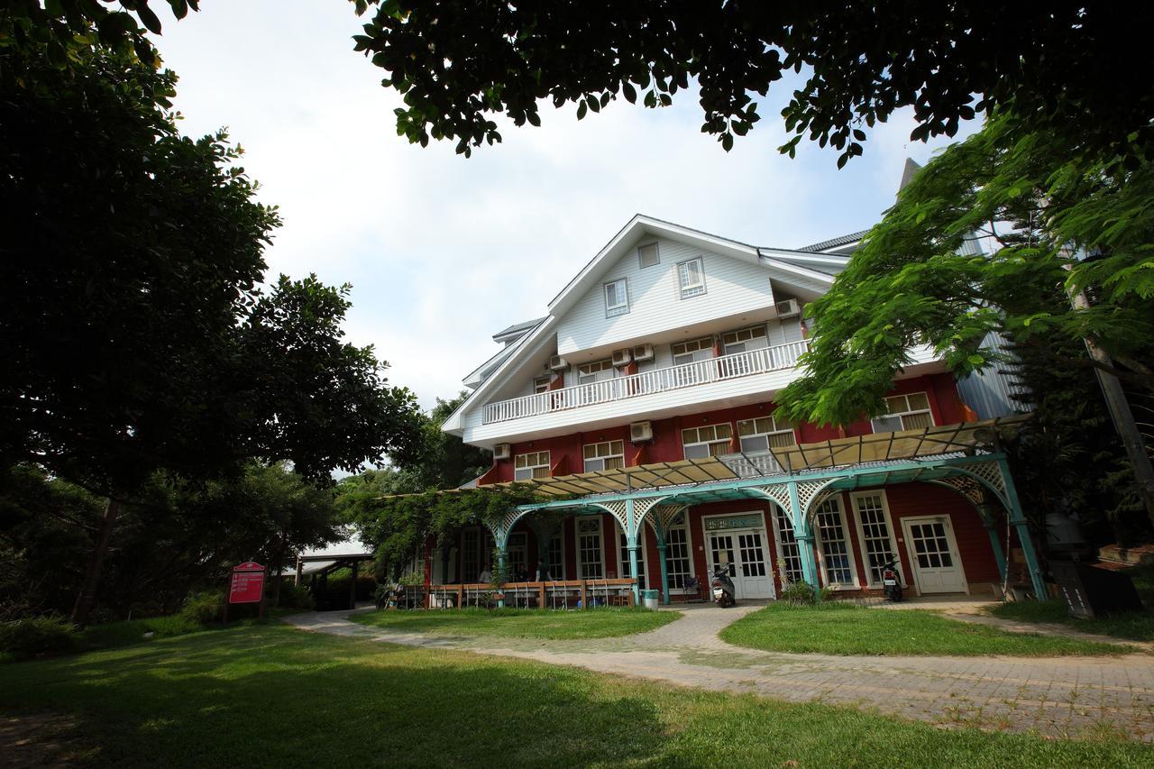 Flying Cow Ranch Hotel Tongxiao Exterior foto